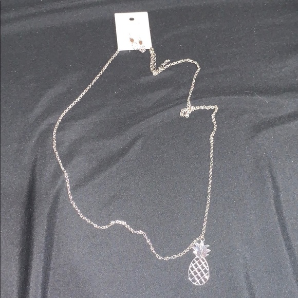 Jewelry - ♻️DONATING 🔜♻️ Pineapple Jewelry set